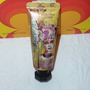 New, Sealed Barefoot Venus Lemon Freckle Hand Repair